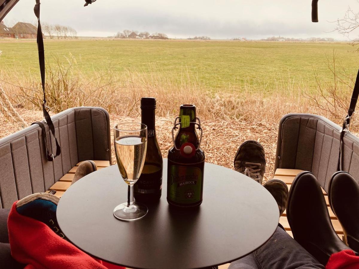 Hof Steinhuetten Schlafstrandkorb Westerhever Bagian luar foto
